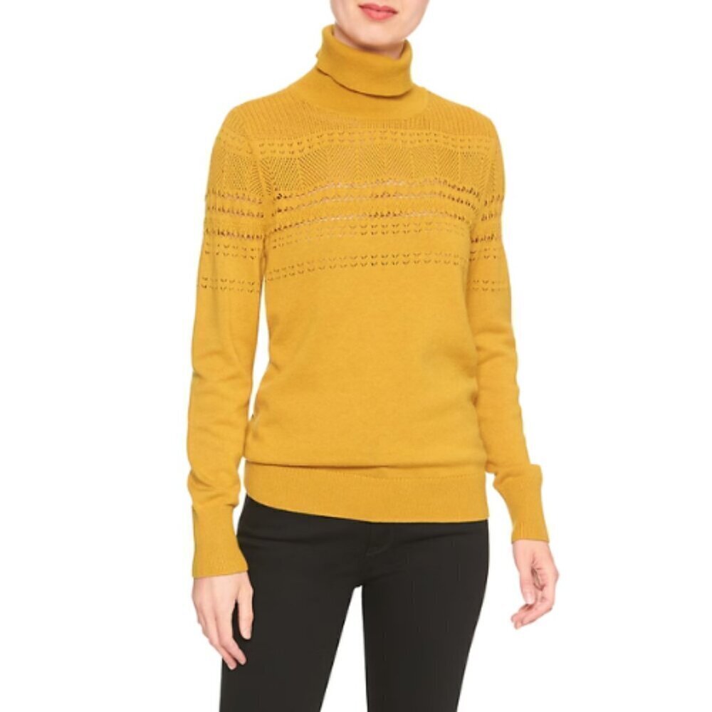 Banana Republic Womens Small Pointelle Micro-Knit Turtleneck Sweater